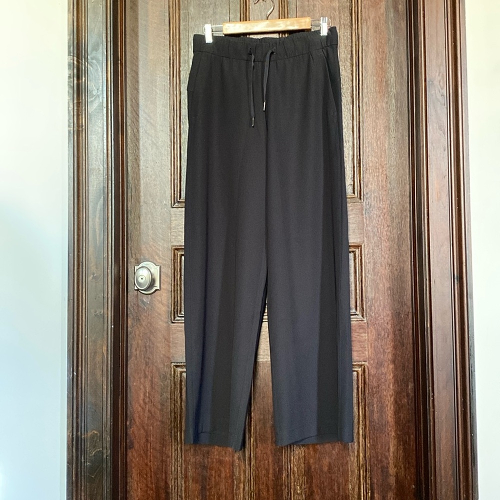 Lululemon On The Fly Wide Leg Pant!